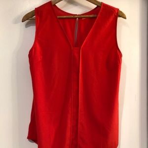 red tank top